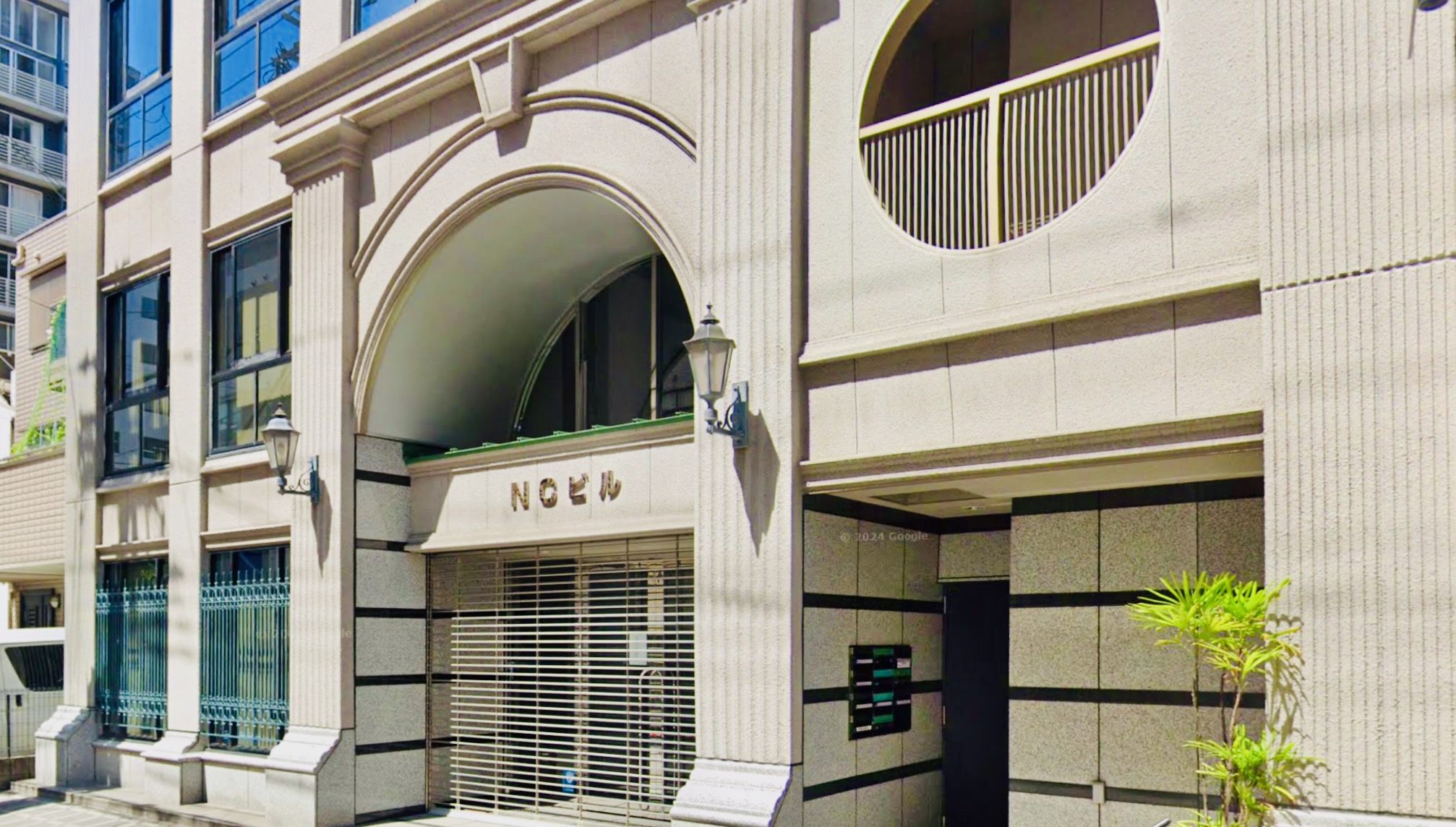 NCビルの正面 NCビルの正面